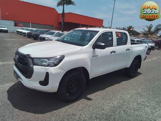 TOYOTA HILUX 2.8 D-4D TURBO DIESEL CHASSI 4X4 MANUAL TOYOTA HILUX 2.8 D-4D TURBO DIESEL CHASSI 4X4 MANUAL